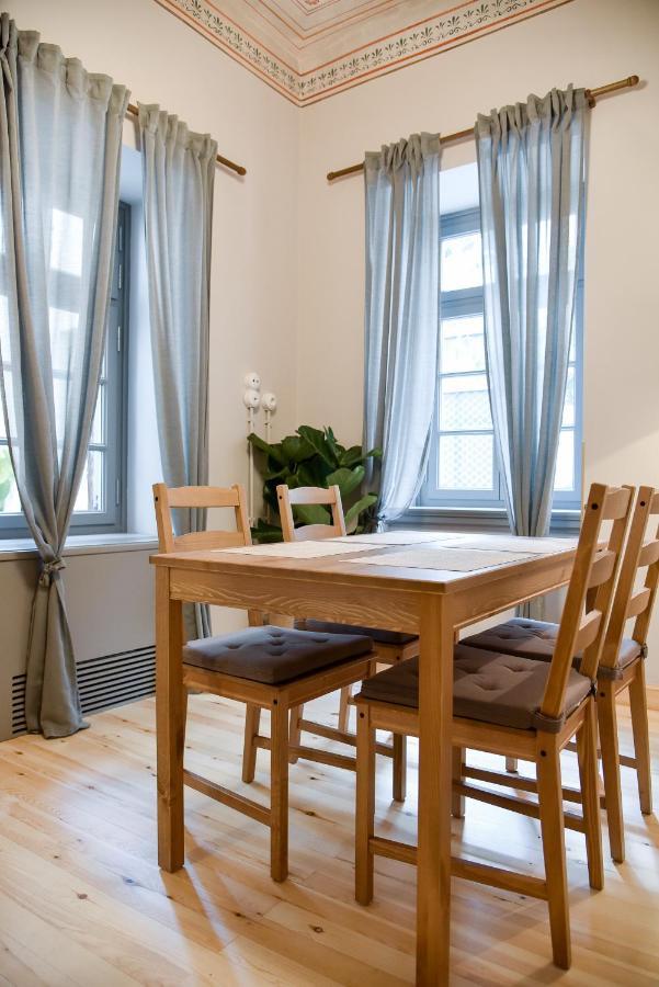 Erst Guest House アテネ エクステリア 写真